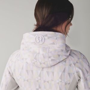 Lululemon Scuba Hoodie II in stained glass